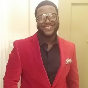 Meet your Posher, Lawane